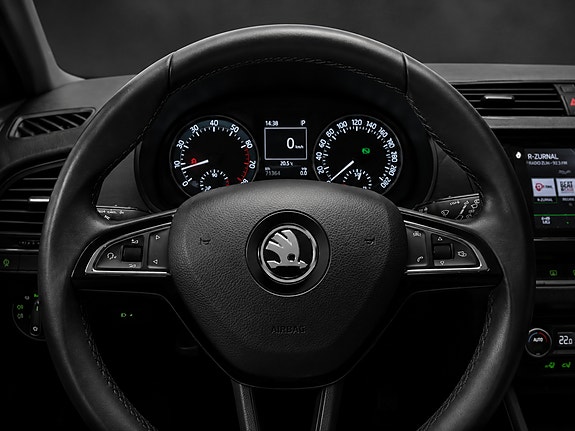 Skoda Fabia 10 of 14