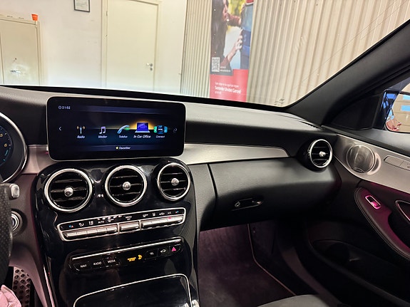 Mercedes-Benz C300 de 26 of 30