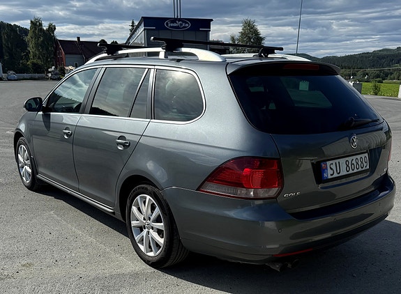 Volkswagen Golf VI 4 of 5
