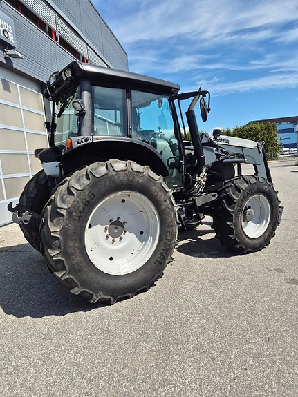 Valtra N121SH 2012, kr 380 000,-