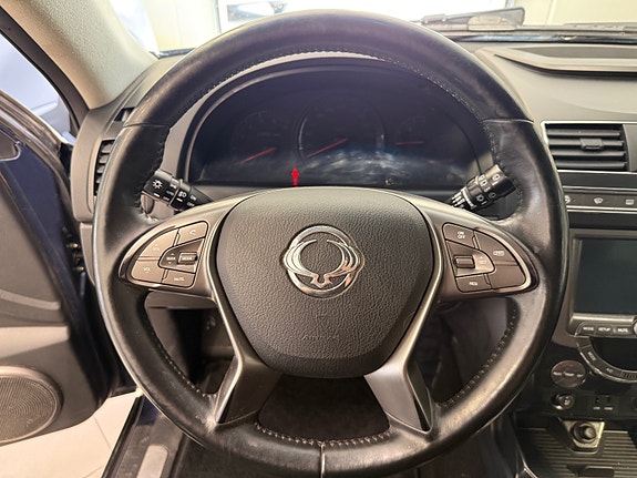 SsangYong Rexton 9 of 17