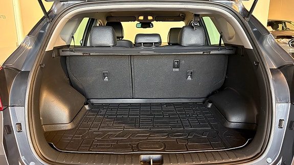 Hyundai Tucson 28 of 29