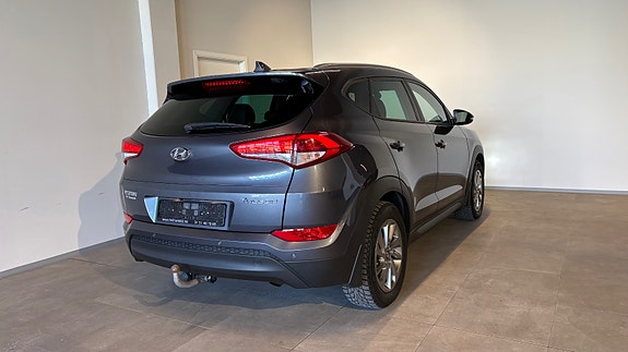 Hyundai Tucson 26 of 29