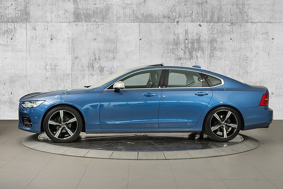 Volvo S90 4 of 5