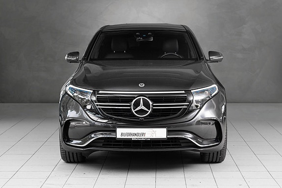 Mercedes-Benz EQC400 3 of 5