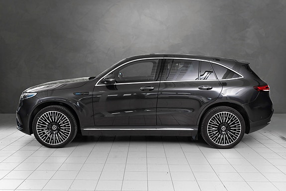 Mercedes-Benz EQC400 5 of 5