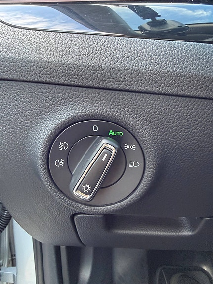 Skoda Superb 12 of 14
