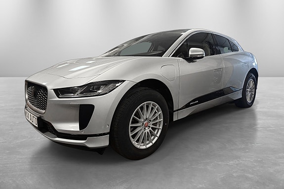 Jaguar I-PACE 2 of 5