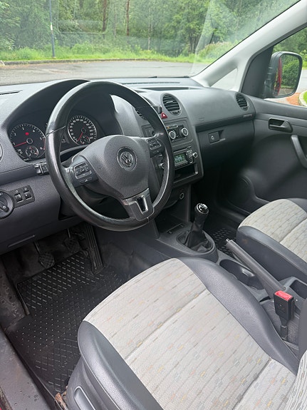 Volkswagen Caddy 17 of 21