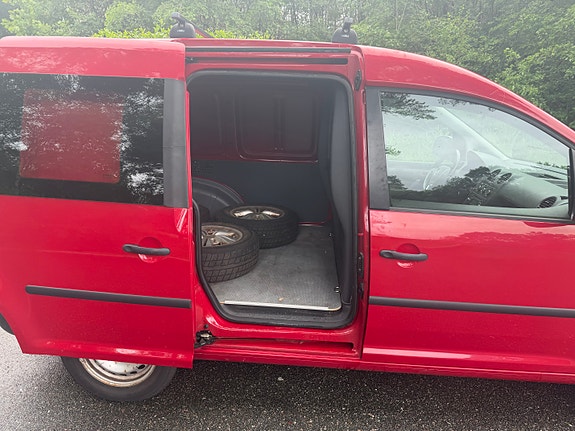 Volkswagen Caddy 12 of 21