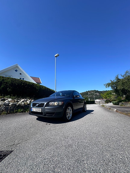 Volvo C30 2 of 5