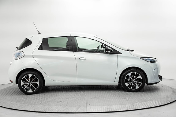Renault Zoe 4 of 5
