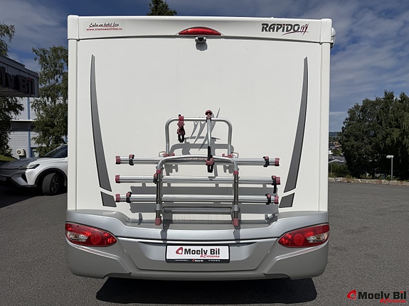 Rapido 690 F SCANDINAVIAN EXCLUSIVE-MARKISE-SYKKELSTATIV-QUEENBED-SEPARAT DUSJ OG DO-VELHOLDT++ 4 of 5