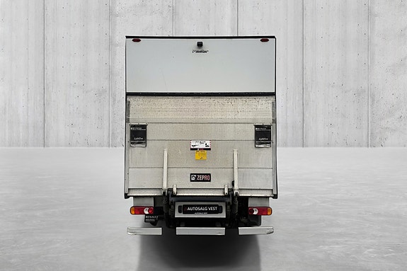 Renault Master 4 of 5
