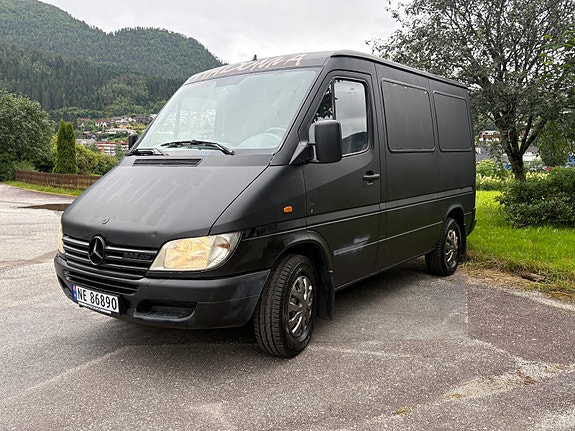 Mercedes-Benz Sprinter 208 5 of 5