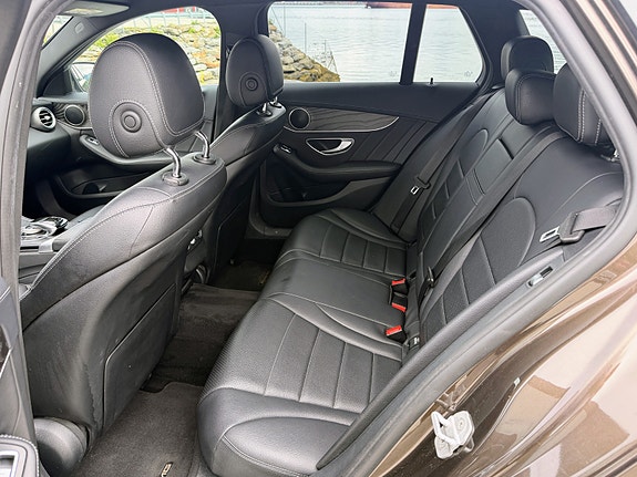 Mercedes-Benz C250 d 7 of 11