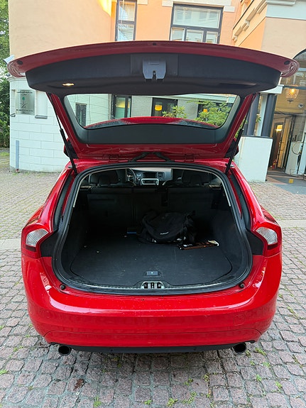 Volvo V60 5 of 5