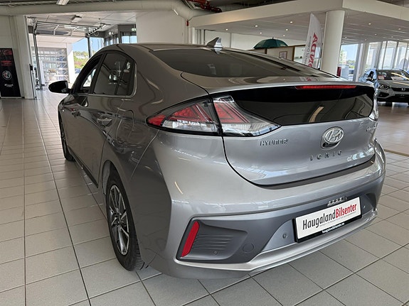 Hyundai IONIQ 3 of 5