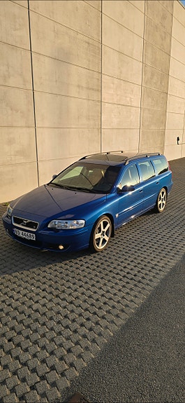 Volvo V70 5 of 30