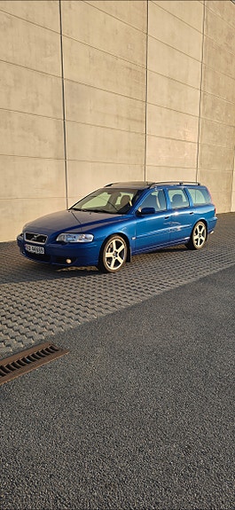 Volvo V70 6 of 30