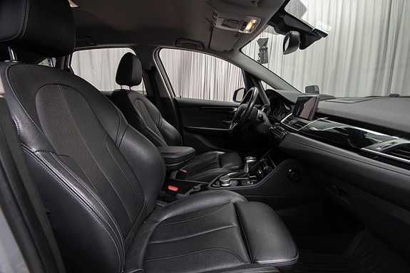 BMW 225xe 20 of 30