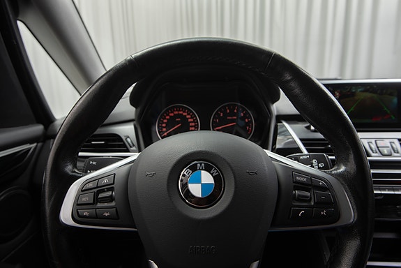 BMW 225xe 30 of 30