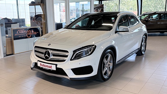Mercedes-Benz Gla180 2016 photo 3