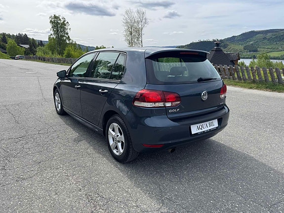 Volkswagen Golf VI 6 of 21