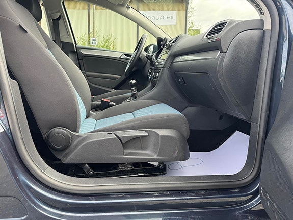 Volkswagen Golf VI 15 of 21