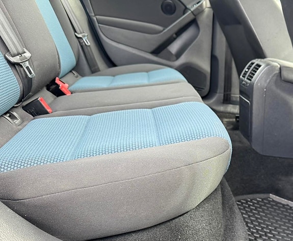 Volkswagen Golf VI 12 of 21