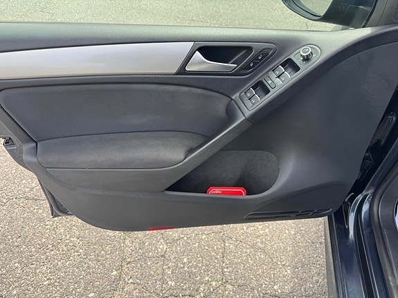 Volkswagen Golf VI 10 of 21