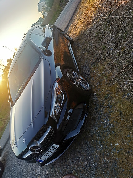 Mercedes-Benz CLA180 10 of 11