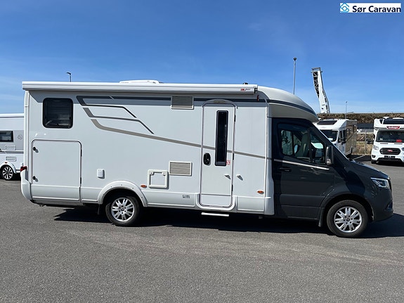 Hymer B680MC 3 of 5