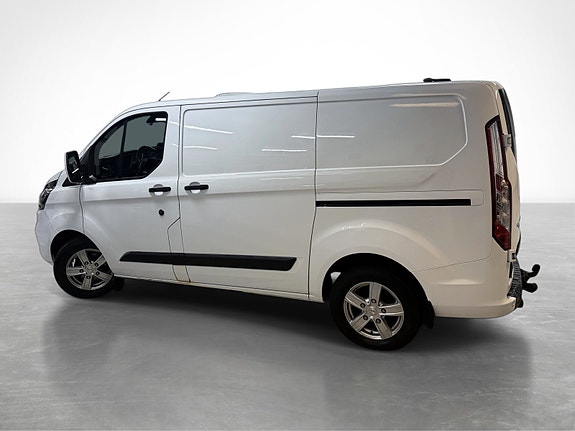 Ford Transit Custom 5 of 5