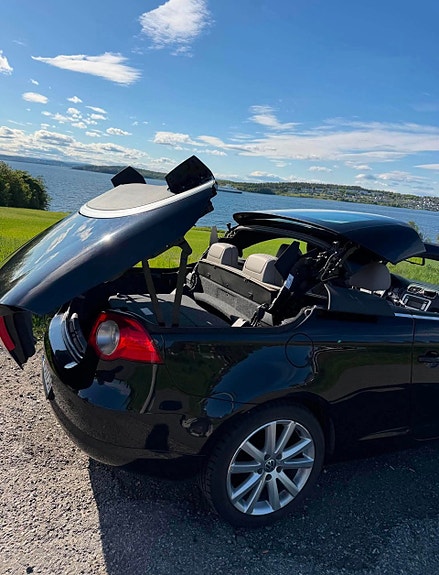 Volkswagen Eos 3 of 15