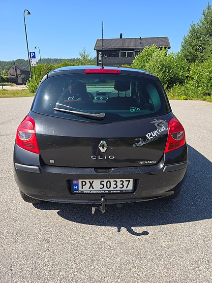 Renault Clio III 8 of 19