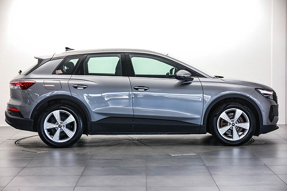 Audi Q4 e-tron 5 of 5