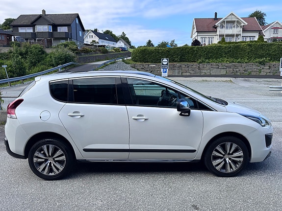 Peugeot 3008 5 of 5