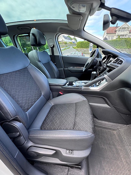 Peugeot 3008 18 of 30