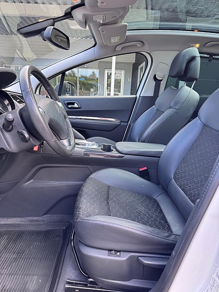 Peugeot 3008 19 of 30