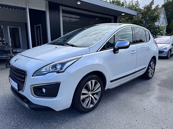 Peugeot 3008 3 of 5