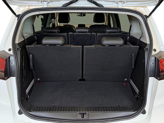Opel Zafira Tourer 28 of 30