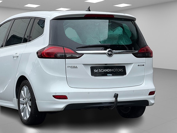 Opel Zafira Tourer 7 of 30