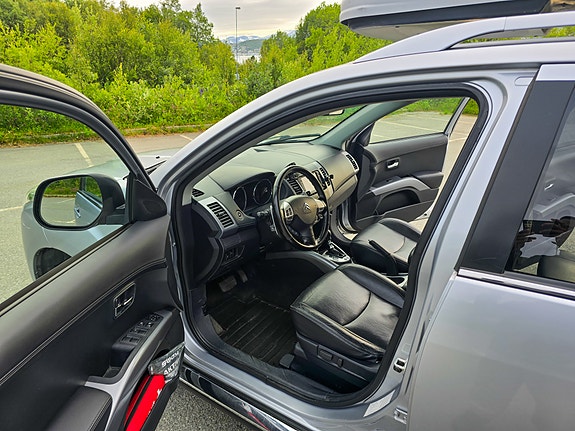 Citroen C-Crosser 9 of 30