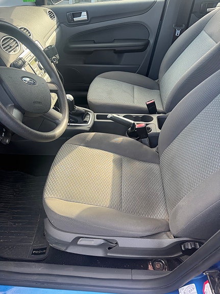 Ford Focus 18 of 24