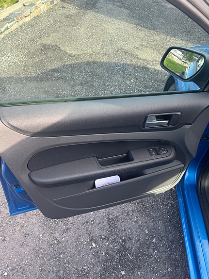 Ford Focus 17 of 24