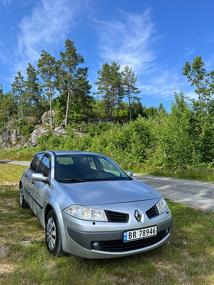 Renault Megane II 5 of 5