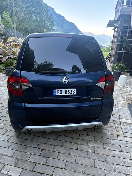 Aixam S8 Crossover 3 of 5