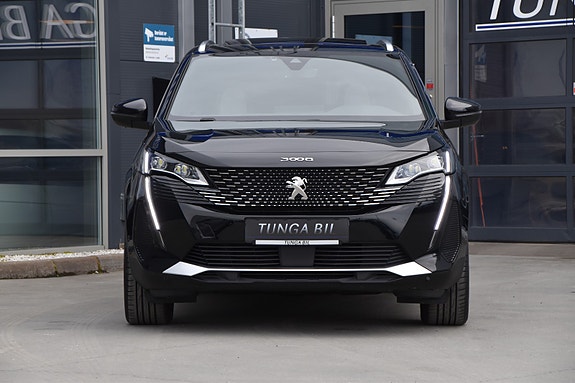 Peugeot 3008 4 of 5