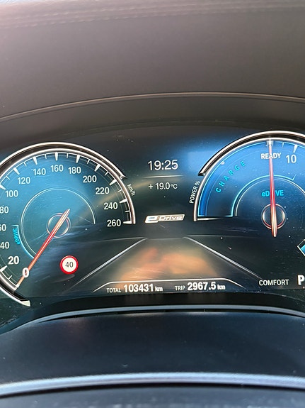 BMW 530e 22 of 30